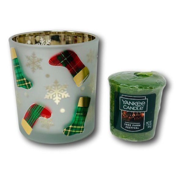 Yankee Candle Christmas Stockings Votive Holder with Tree Farm Festival Votive - Picture 1 of 6